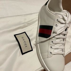 Gucci tennis sneaks